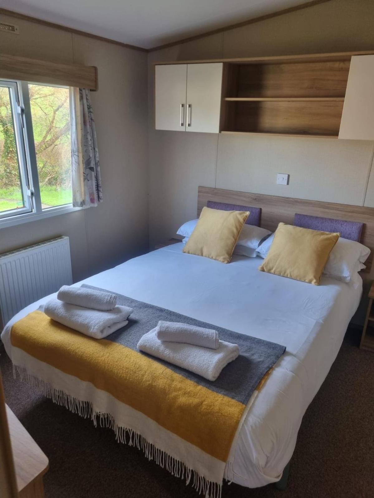 Newquay Bay Porth Caravan - 6 Berth Ngoại thất bức ảnh