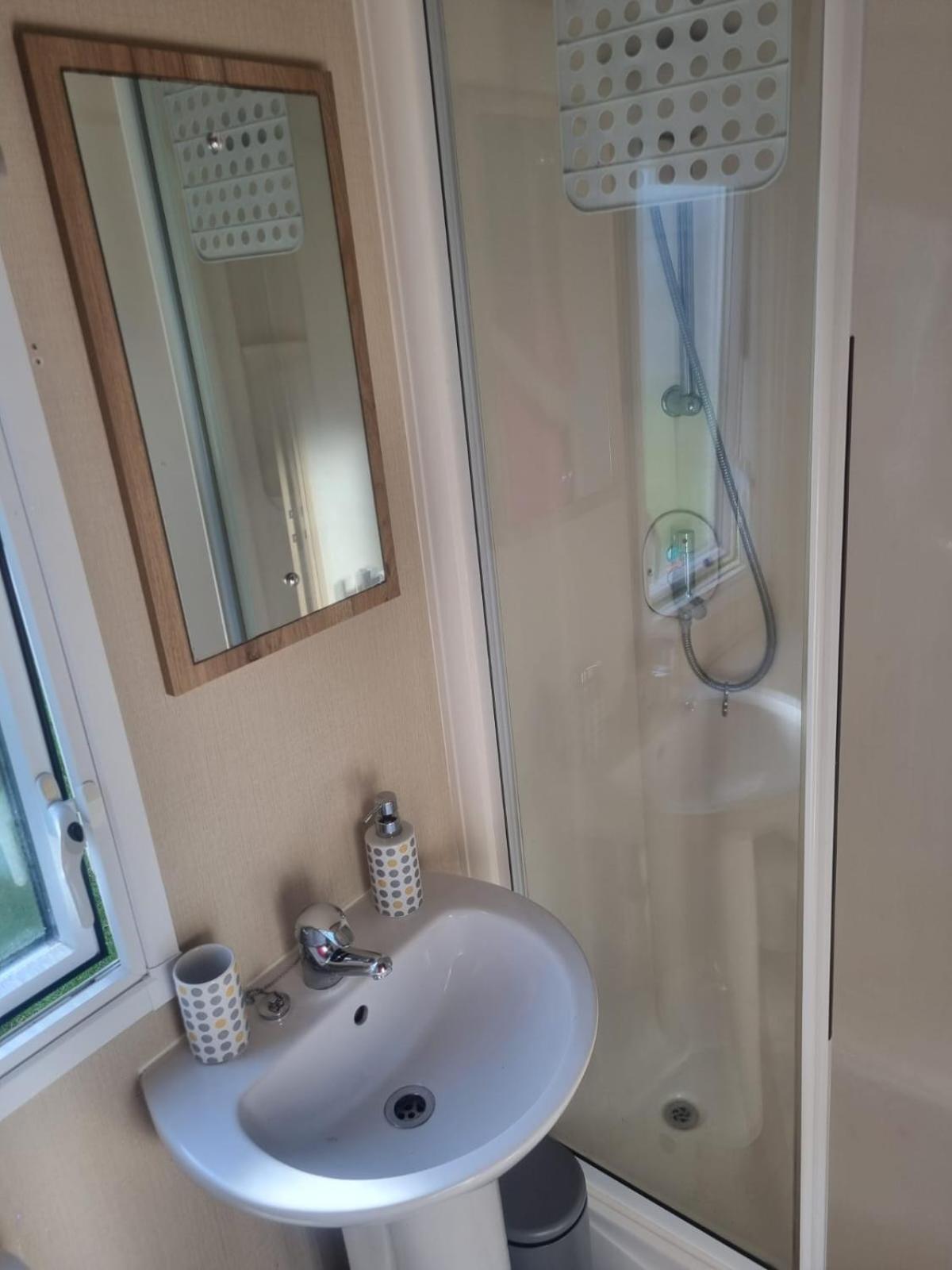 Newquay Bay Porth Caravan - 6 Berth Ngoại thất bức ảnh